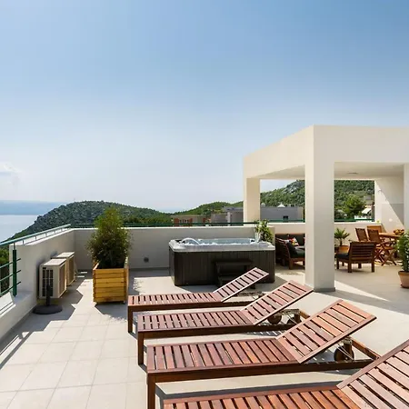 Lux Sandra Apartament